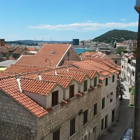 Apartamento Petrova Attic Split