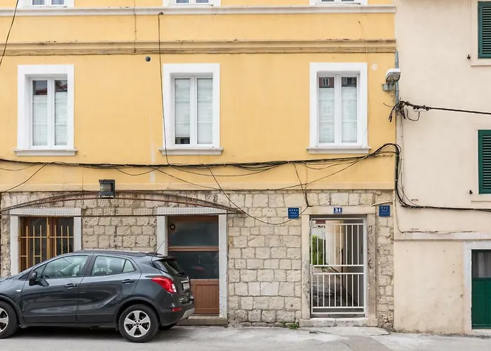 דירה Petrova Attic ספליט