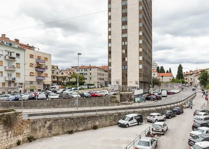 דירה Petrova Attic *