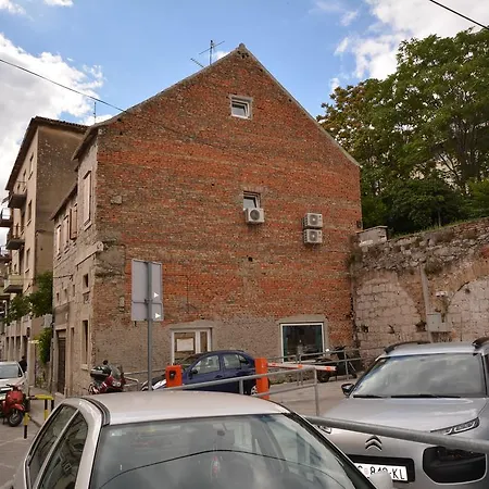 Apartment Petrova Attic